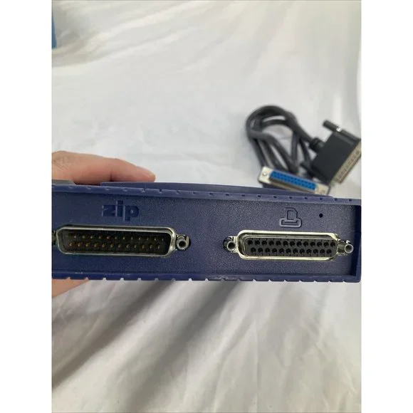 Iomega Zip 100 Parallel Port External Disk Drive Z100P2 With Adapter Cord Tested - Picture 5 of 10